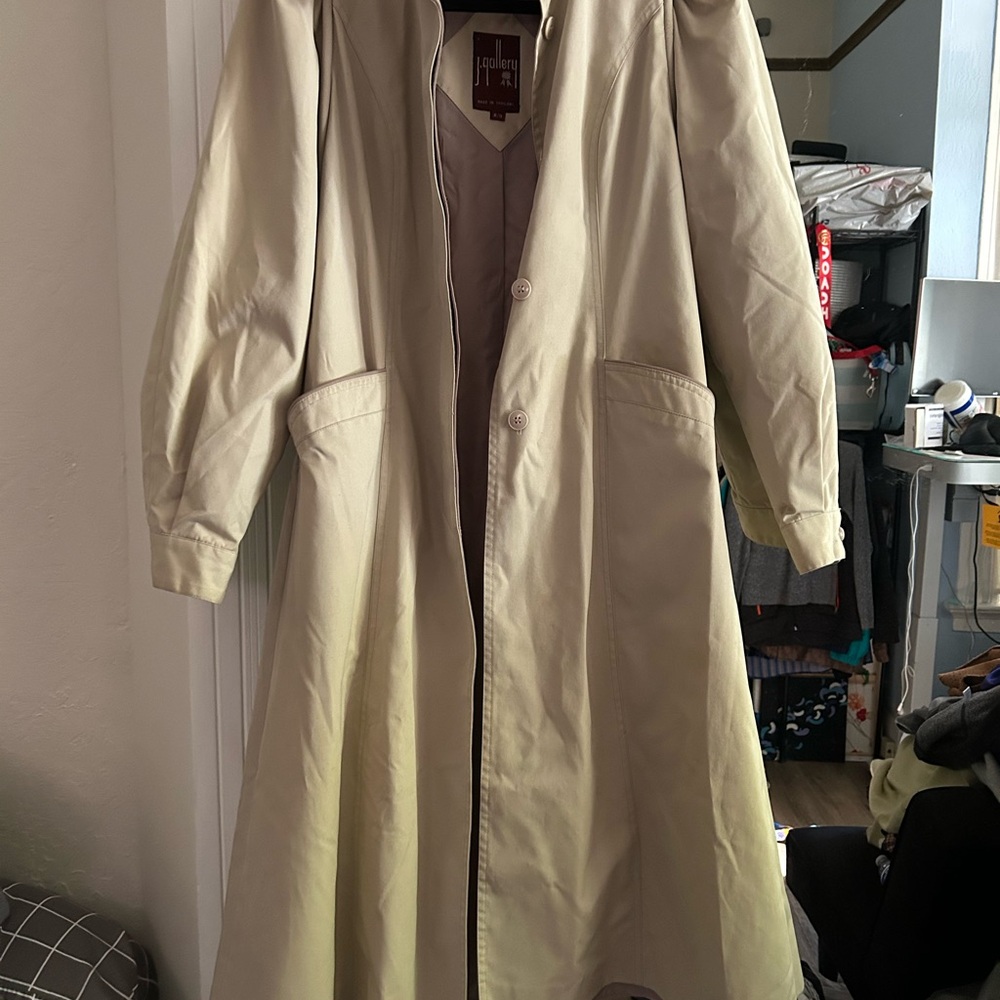 Chic Beige Trench Coat